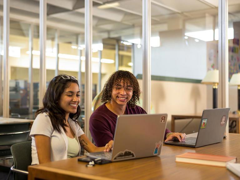 Image card - Students on laptops